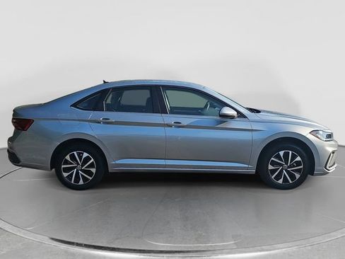 Used 2025 Volkswagen Jetta S FWD image 9