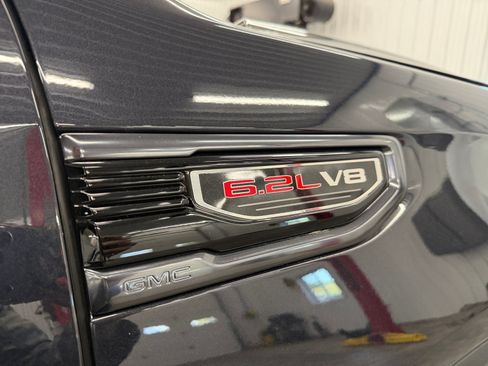 Used 2024 GMC Sierra 1500 AT4 w/ AT4 Preferred Package AWD/4WD image 34