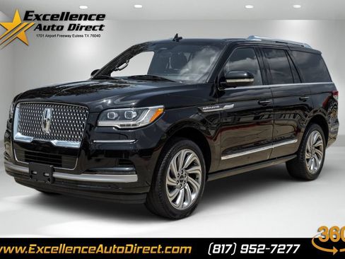 Used 2022 Lincoln Navigator Reserve AWD/4WD image 1