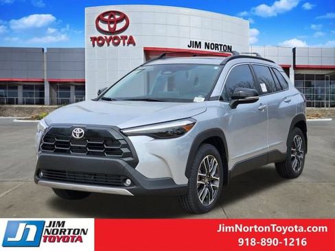 New 2026 Toyota Corolla Cross XLE image 2