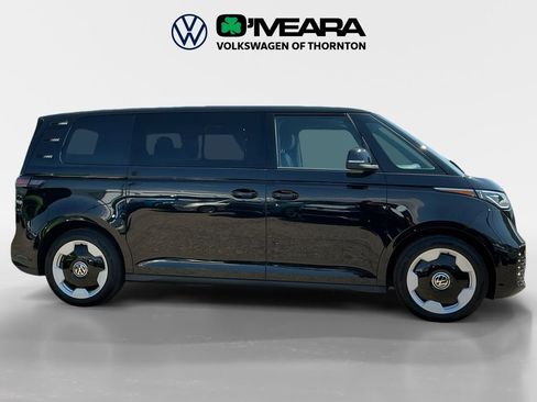 New 2025 Volkswagen ID. Buzz Pro S image 6