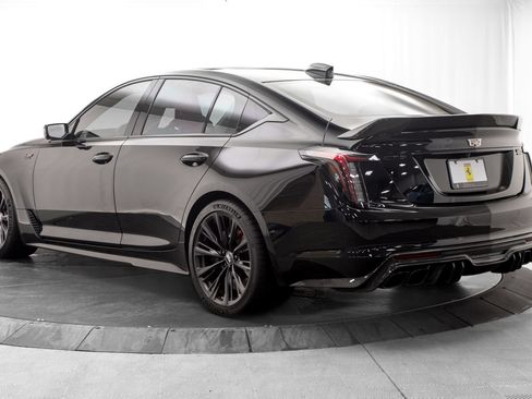 Used 2025 Cadillac CT5 V Blackwing w/ Parking Package RWD image 5