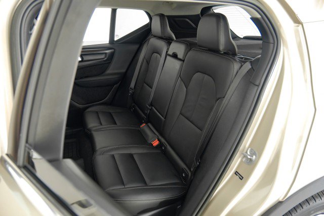 Used 2023 Volvo XC40 B5 Ultimate w/ Protection Package Premier AWD/4WD image 46