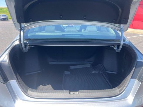 Used 2024 Honda Accord EX image 16