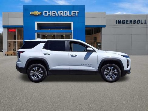 Used 2025 Chevrolet Equinox LT AWD/4WD image 26