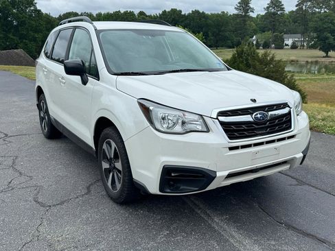 Used 2018 Subaru Forester 2.5i w/ Alloy Wheel Package AWD/4WD image 18