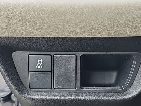 Used 2023 Honda HR-V LX image 30