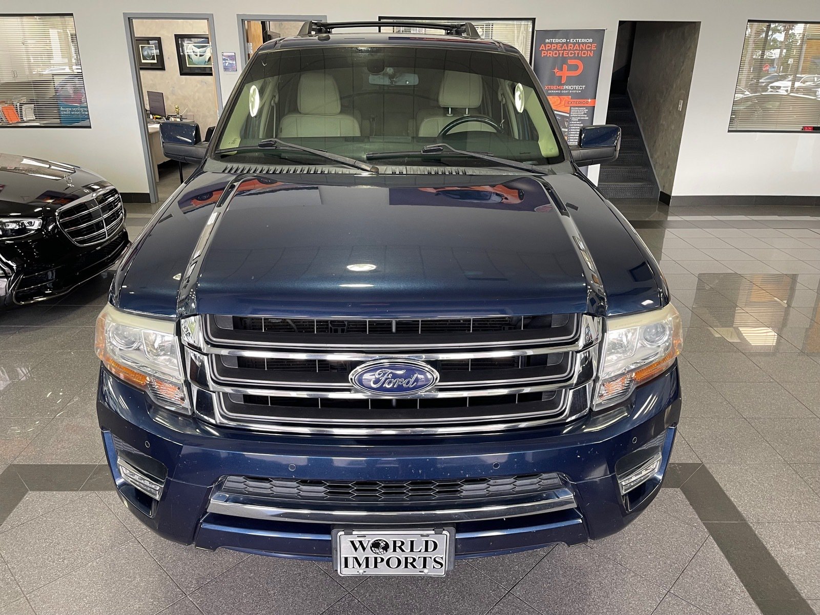 Used 2017 Ford Expedition Limited w/ Equipment Group 301A RWD image 9