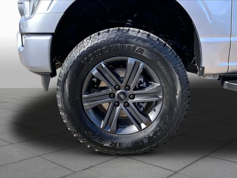 Used 2021 Ford F150 XL w/ STX Appearance Package RWD image 11