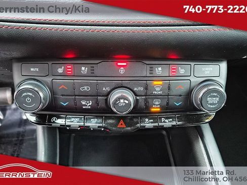 Used 2023 Dodge Durango GT image 23