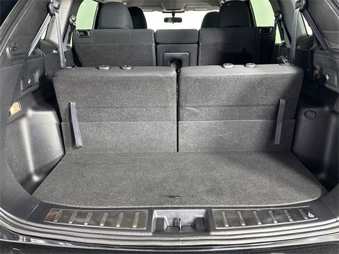 Used 2022 Mitsubishi Outlander ES image 7