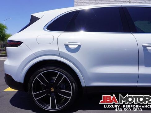 Used 2023 Porsche Cayenne AWD/4WD image 80