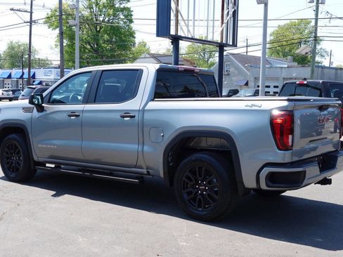 Used 2023 GMC Sierra 1500 Pro w/ Graphite Edition AWD/4WD image 2