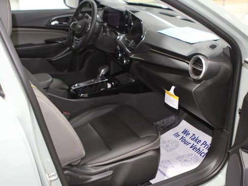 New 2026 Chevrolet Trax ACTIV w/ Driver Confidence Package FWD image 23