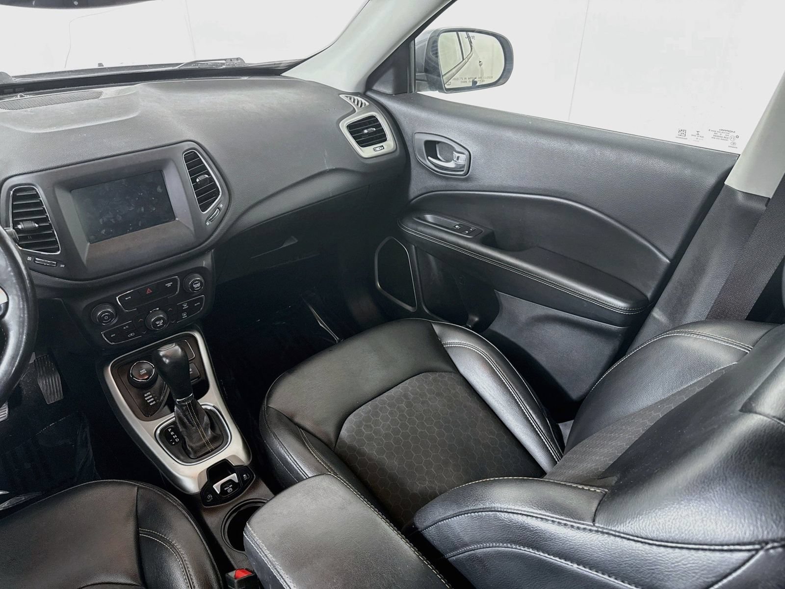 Used 2019 Jeep Compass Latitude w/ Popular Equipment Group AWD/4WD image 22