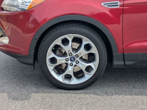 Used 2014 Ford Escape Titanium w/ Equipment Group 401A image 33