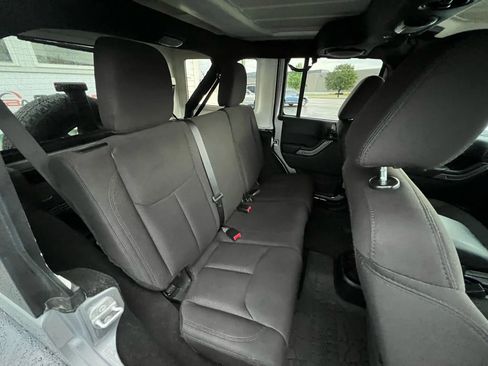 Used 2014 Jeep Wrangler Unlimited Sport w/ Quick Order Package 24S image 30