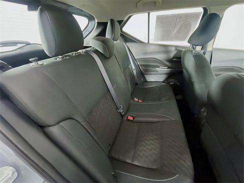 Used 2021 Nissan Kicks SV image 25