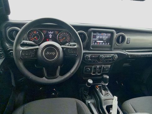 Used 2023 Jeep Wrangler Unlimited Sport AWD/4WD image 18