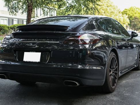 Used 2011 Porsche Panamera 4 AWD/4WD image 8