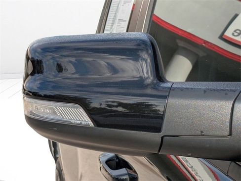 Used 2021 RAM 1500 Big Horn image 11