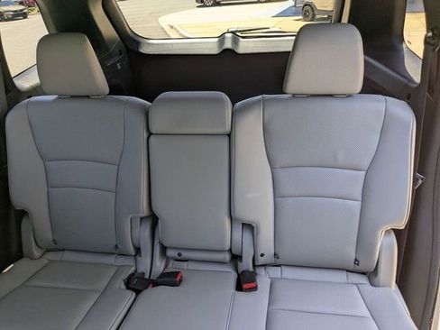 Certified 2022 Honda Passport EX-L image 33