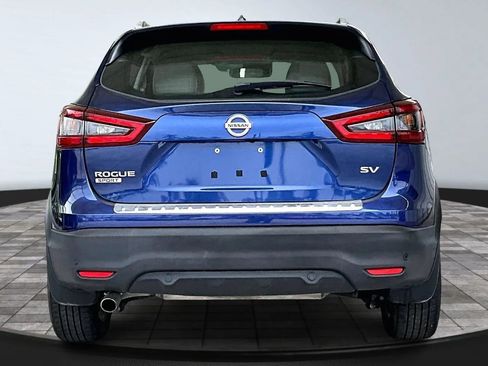 Used 2021 Nissan Rogue Sport SV w/ Technology Package FWD image 5