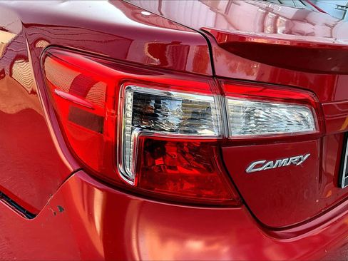 Used 2012 Toyota Camry SE image 27