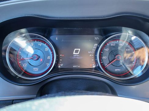 Used 2023 Dodge Charger SXT image 11