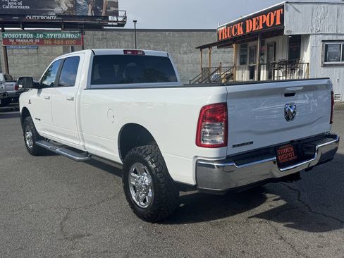 Used 2022 RAM 2500 Big Horn AWD/4WD image 5