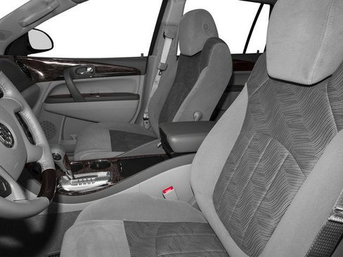 Used 2016 Buick Enclave Leather w/ Enclave Tuscan Edition FWD image 11