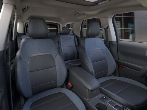 New 2025 Ford Bronco Sport Outer Banks w/ Outer Banks Tech Package+ image 11