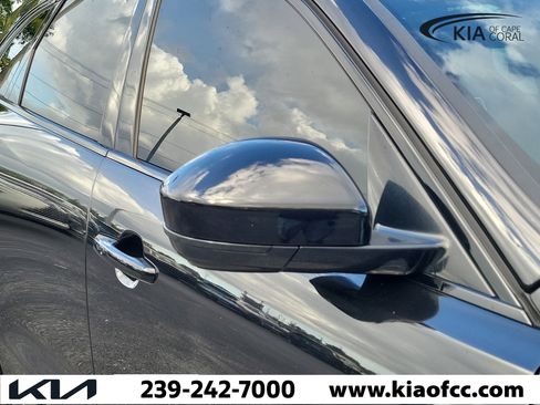Used 2024 Jaguar F-PACE SVR AWD/4WD image 8