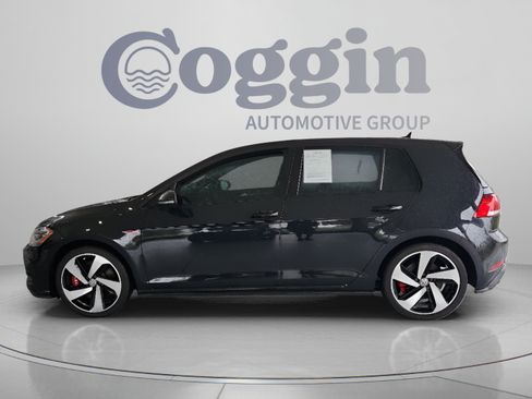 Used 2019 Volkswagen Golf 4-Door FWD image 2
