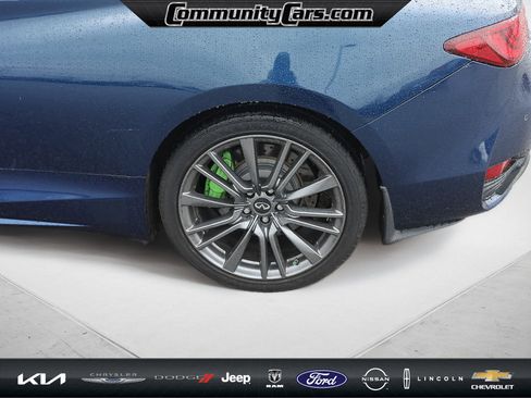 Used 2017 INFINITI Q60 3.0t Sport image 4