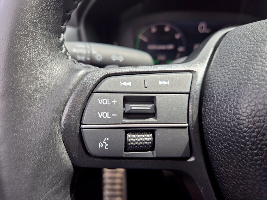Certified 2025 Honda Accord Sport image 21