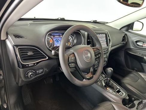 Used 2023 Jeep Cherokee Altitude Lux AWD/4WD image 13