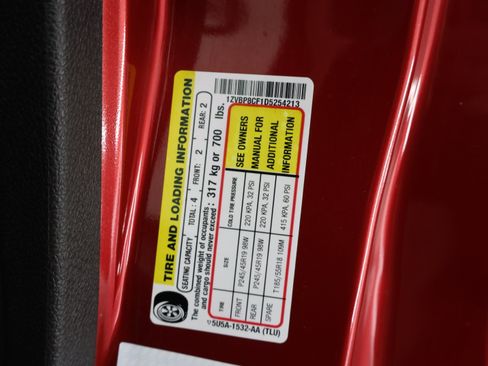 Used 2013 Ford Mustang GT Premium w/ Comfort Pkg RWD image 46