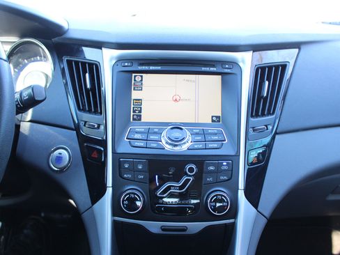 Used 2011 Hyundai Sonata Limited w/ Navigation Pkg 5 image 29