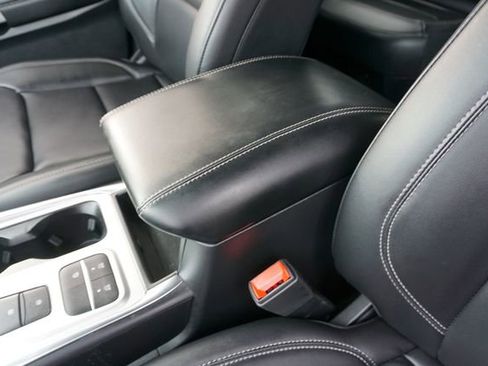 Used 2023 Ford Explorer XLT w/ Equipment Group 202A image 24