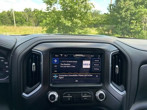 Used 2021 GMC Sierra 1500 AT4 AWD/4WD image 15