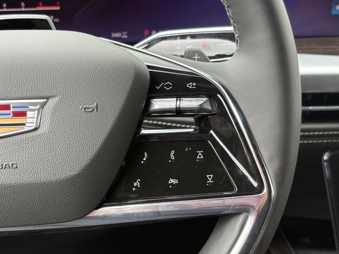 New 2026 Cadillac Escalade Luxury AWD/4WD image 21