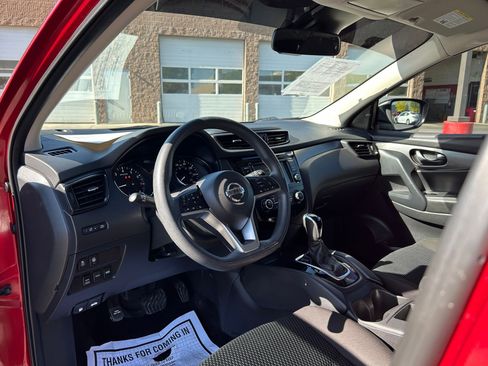 Used 2022 Nissan Rogue Sport S AWD/4WD image 11
