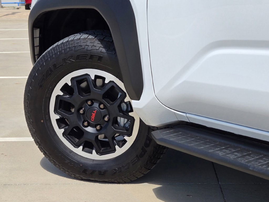 Used 2026 Toyota 4Runner TRD Off-Road Premium AWD/4WD image 31