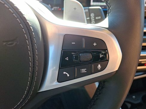 Certified 2025 BMW X5 xDrive40i w/ M Sport Package image 23