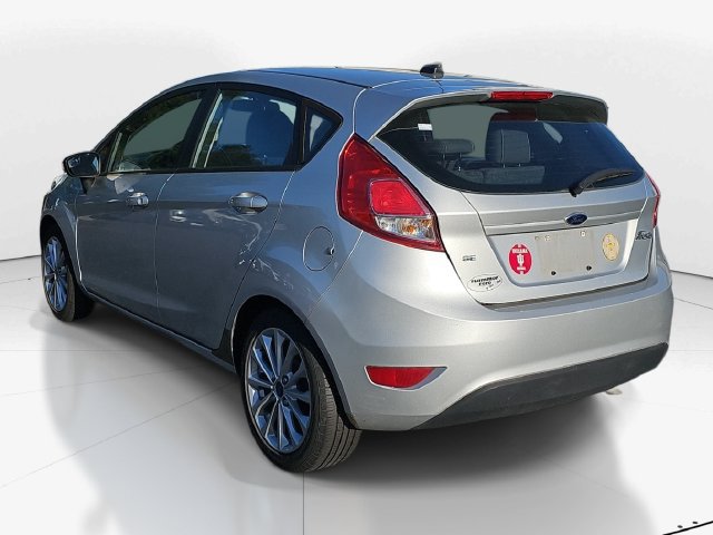 Used 2014 Ford Fiesta SE w/ Equipment Group 201A FWD image 5
