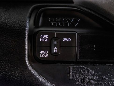 Used 2024 RAM 2500 Big Horn image 25