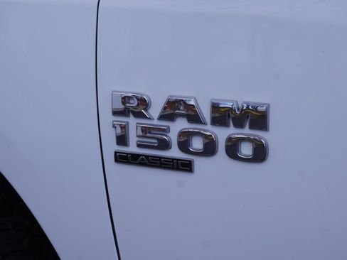 Used 2022 RAM 1500 Classic SLT w/ Electronics Group image 10