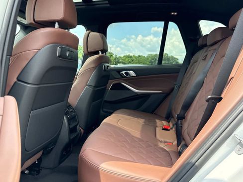 Used 2026 BMW X5 xDrive40i image 15