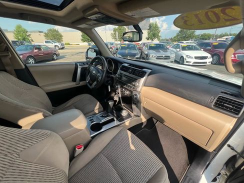 Used 2013 Toyota 4Runner SR5 image 31